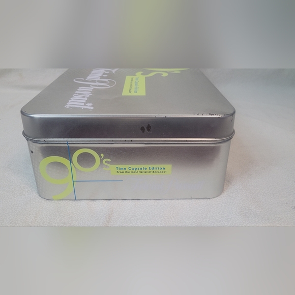 NEW(ISH) Trivial Pursuit 90s Time Capsule Edition Board Game 100% Complete - Picture 9 of 13